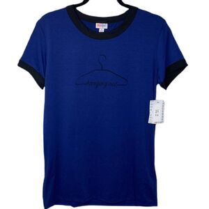 NWT M T-shirt "Hanging Out" Liv, LuLaRoe